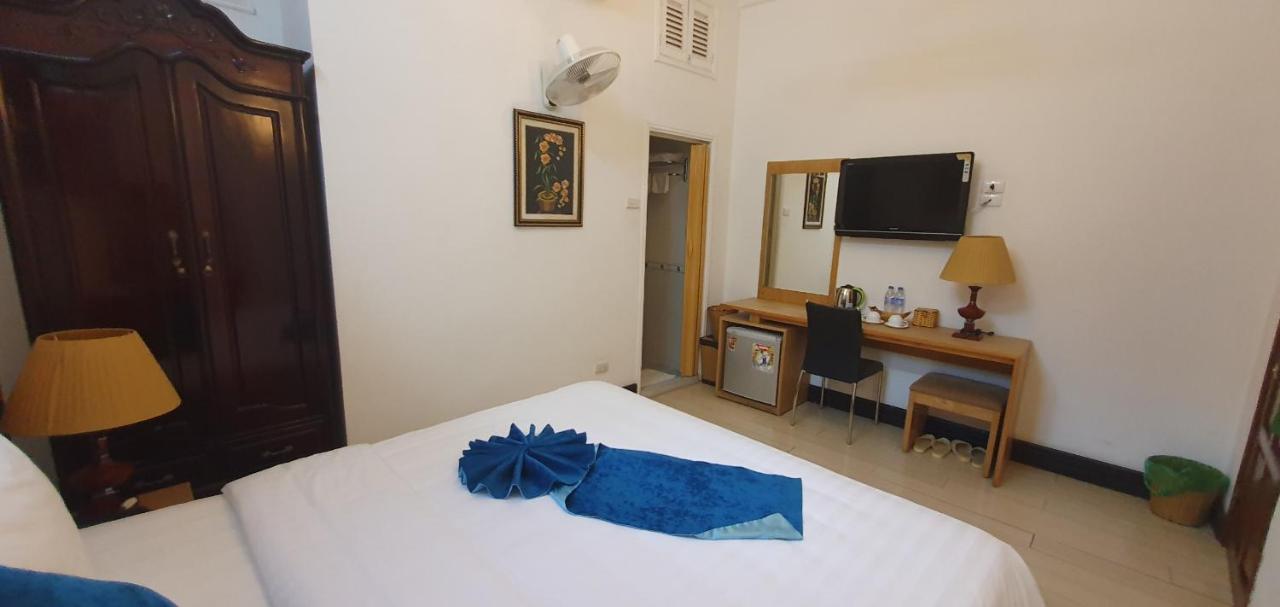Hanoi Win Hotel & Travel Eksteriør billede