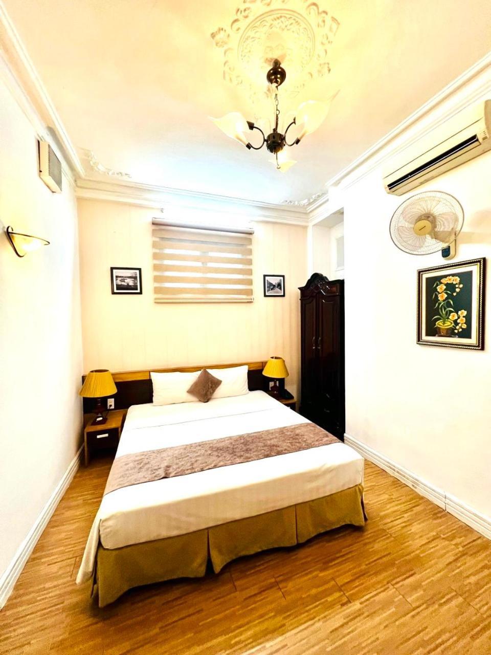 Hanoi Win Hotel & Travel Eksteriør billede